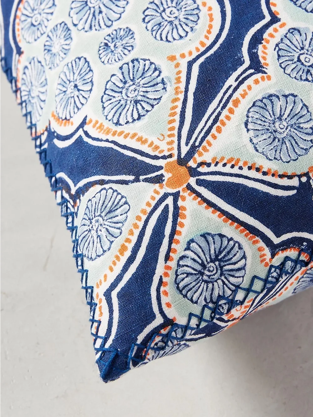 New🌟Anthropologie-John Robshaw Aruna Pillow Cover
